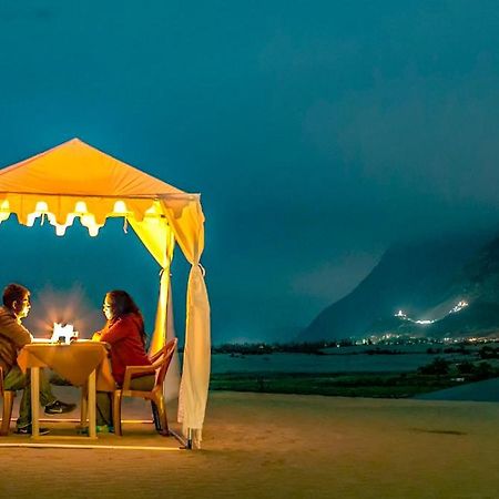 Mystique Meadows Earth Homes ハンダル エクステリア 写真
